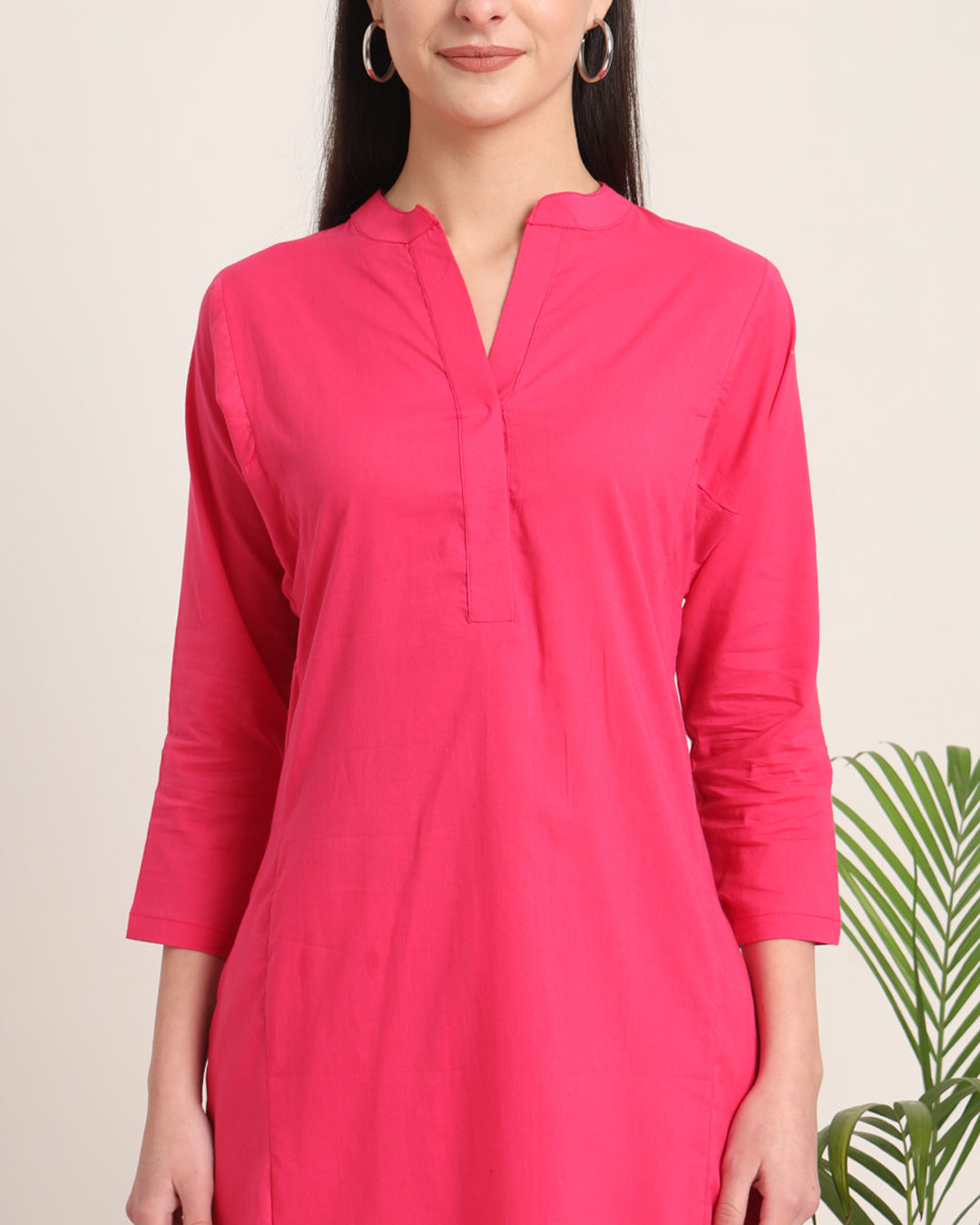 Queen's Gulabi Everyday Bliss Notch Neck Solid Kurta (Without Bottoms)