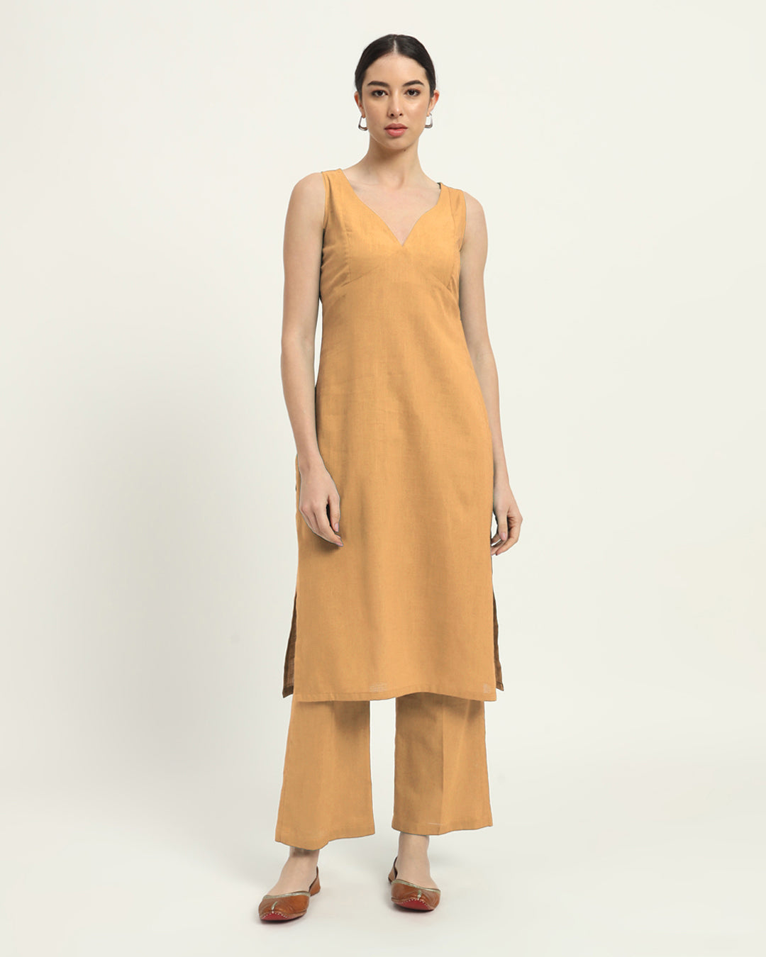 Beige Modern Muse Sweetheart Solid Kurta (Without Bottoms)