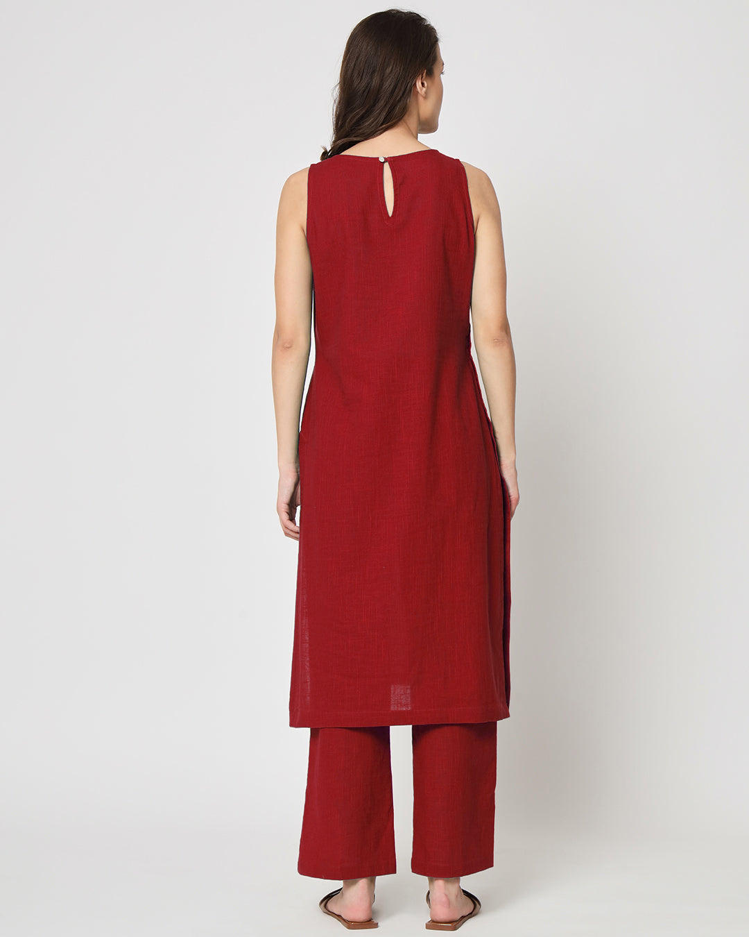 Classic Red Sleeveless Long Solid Kurta (Without Bottoms)