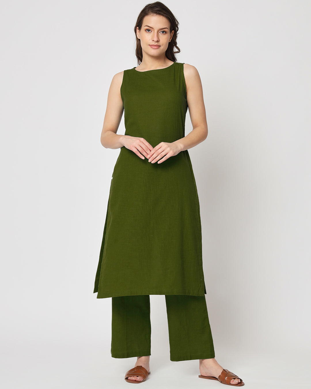 Greening Spring Sleeveless Long Length Solid Co-ord Set