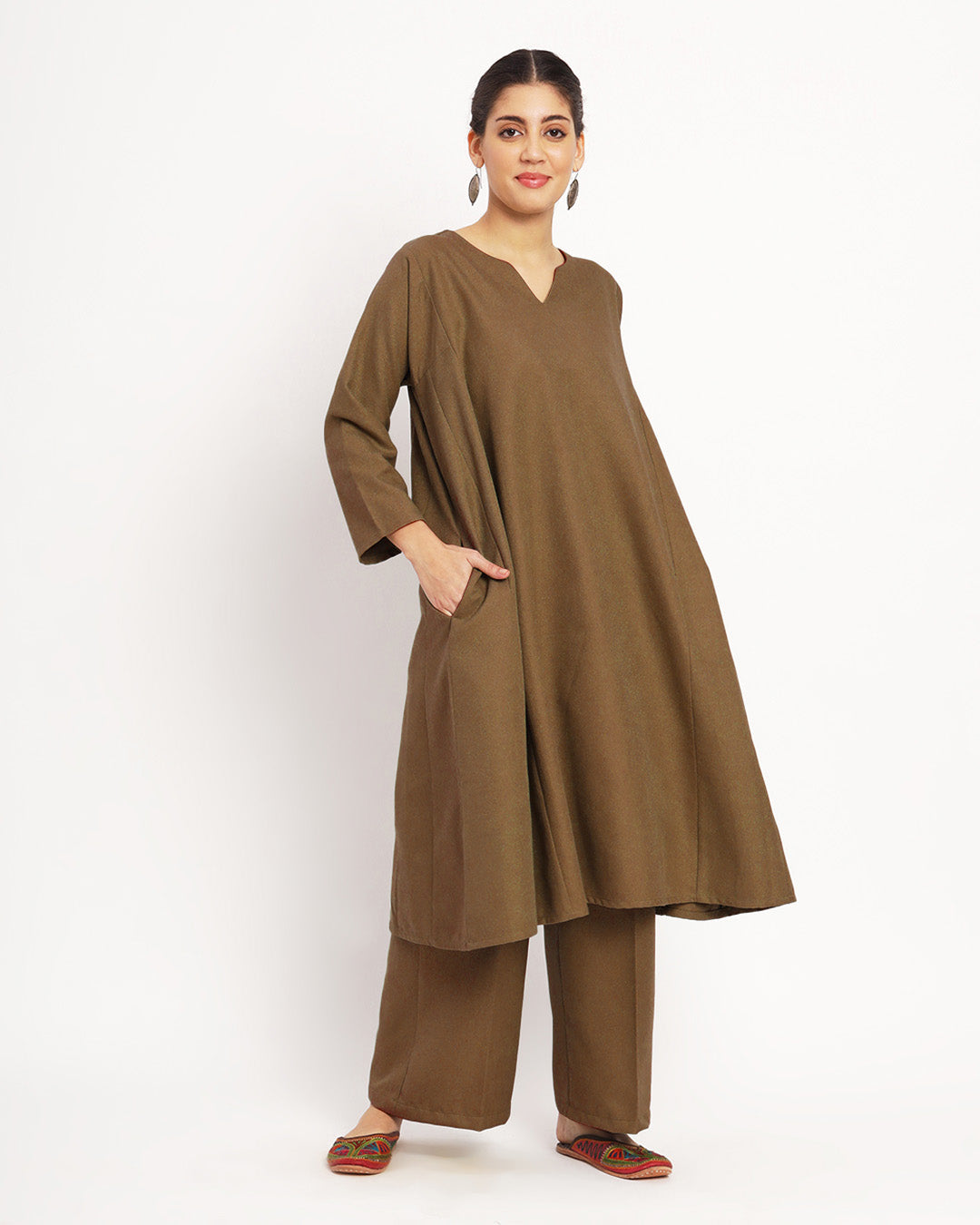 Peanut Brown Vintage Allure Woolen Phiran Co-ord Set
