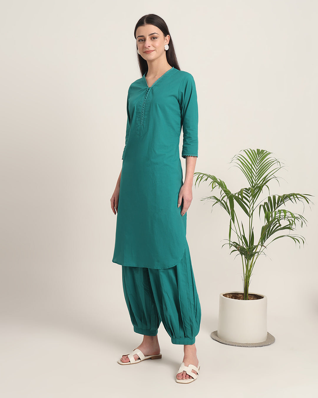 Green Gleam Lace Affair Solid Kurta (Without Bottoms)