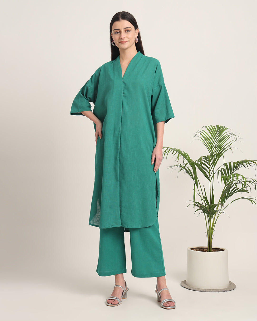 Green Gleam Serene Sojourn V Neck Solid Co-ord Set