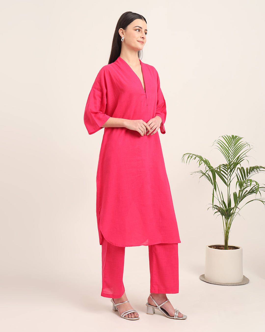 Queen's Gulabi Serene Sojourn V Neck Solid Co-ord Set