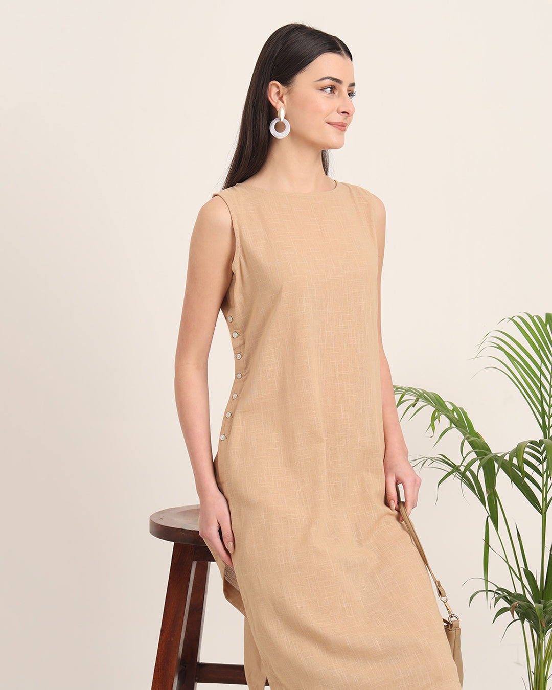 Beige Sleeveless Long Solid Kurta (Without Bottoms)