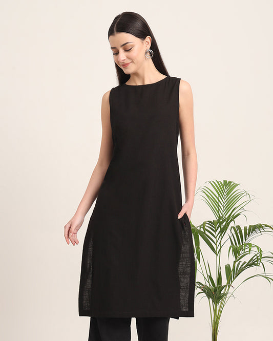 Black Sleeveless Long Solid Kurta (Without Bottoms)