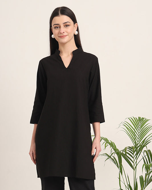 Black Collar Neck Mid Length Solid Kurta (Without Bottoms)