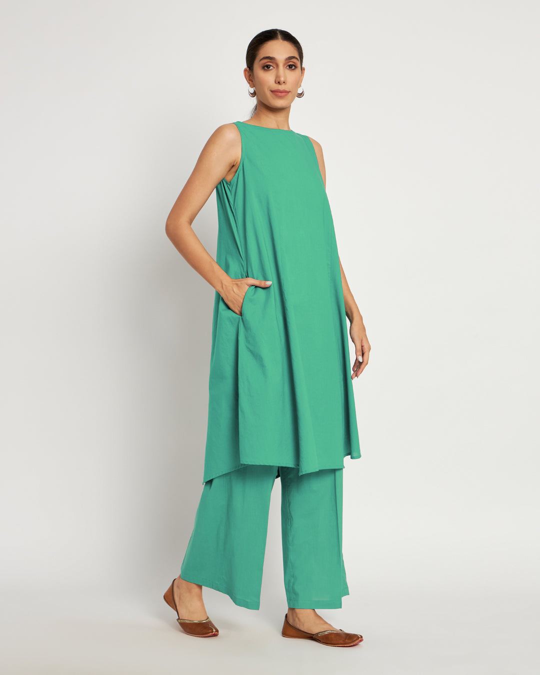 Valley Vista Sleeveless A-Line Solid Co-ord Set