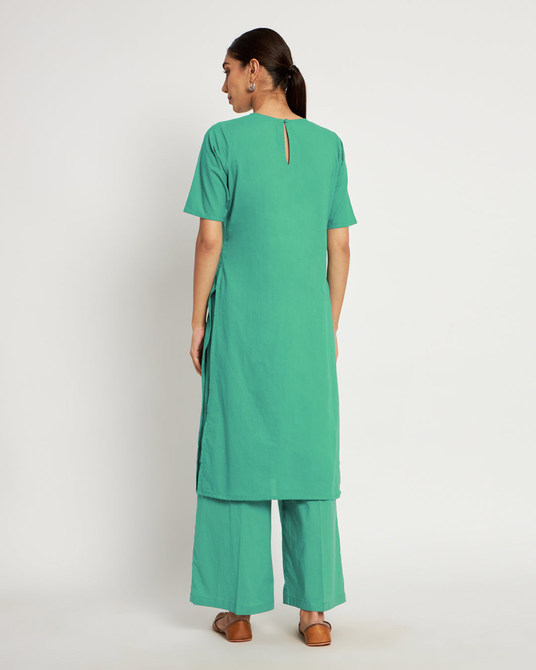 Valley Vista Round Neck Long Solid Kurta (Without Bottoms)